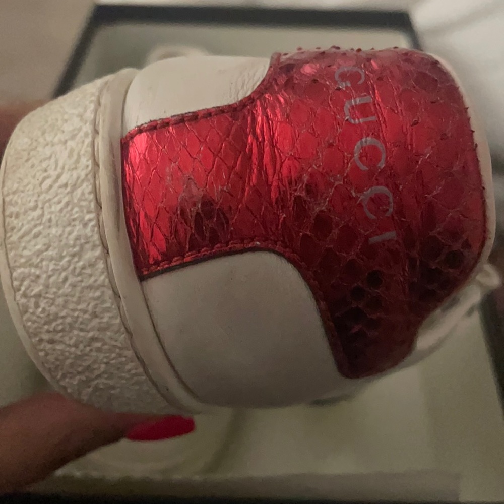 Gucci shoes